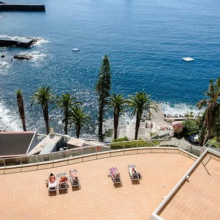 Atlantic Calling - First Line With Stunning Sea View And Private Parking Lot * Funchal (Madeira)