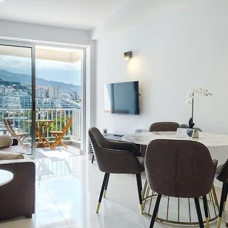 Atlantic Calling - First Line With Stunning Sea View And Private Parking Lot * Funchal (Madeira)